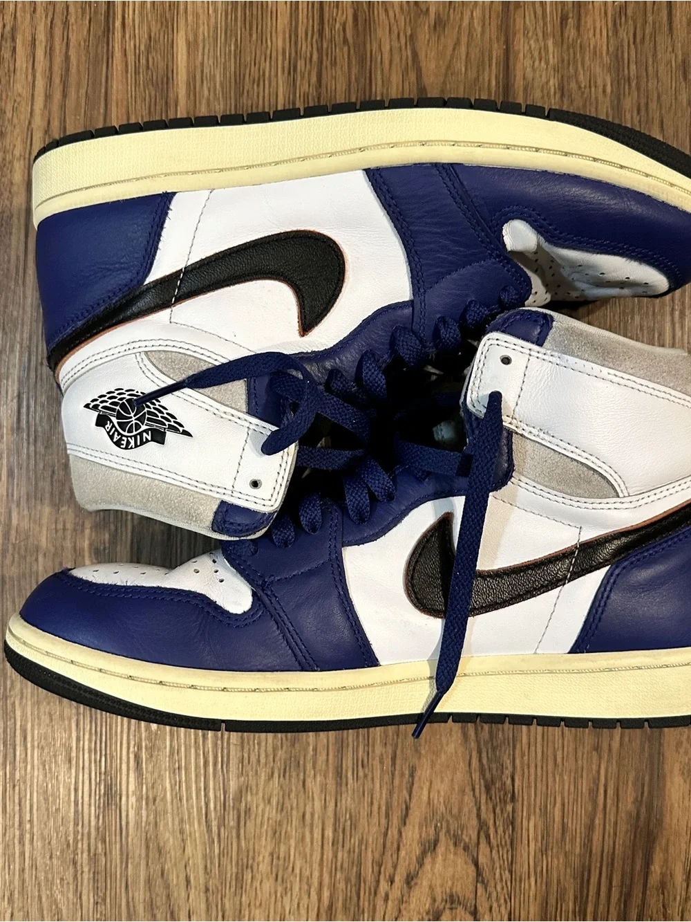 Jordan 1 Retro High OG Rare Air Men's Size 9 - DZ5485-100